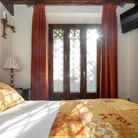 Apartamentos En Pleno Centro, Aljibe Rodrigo Del Campo 2C Гранада Екстер'єр фото