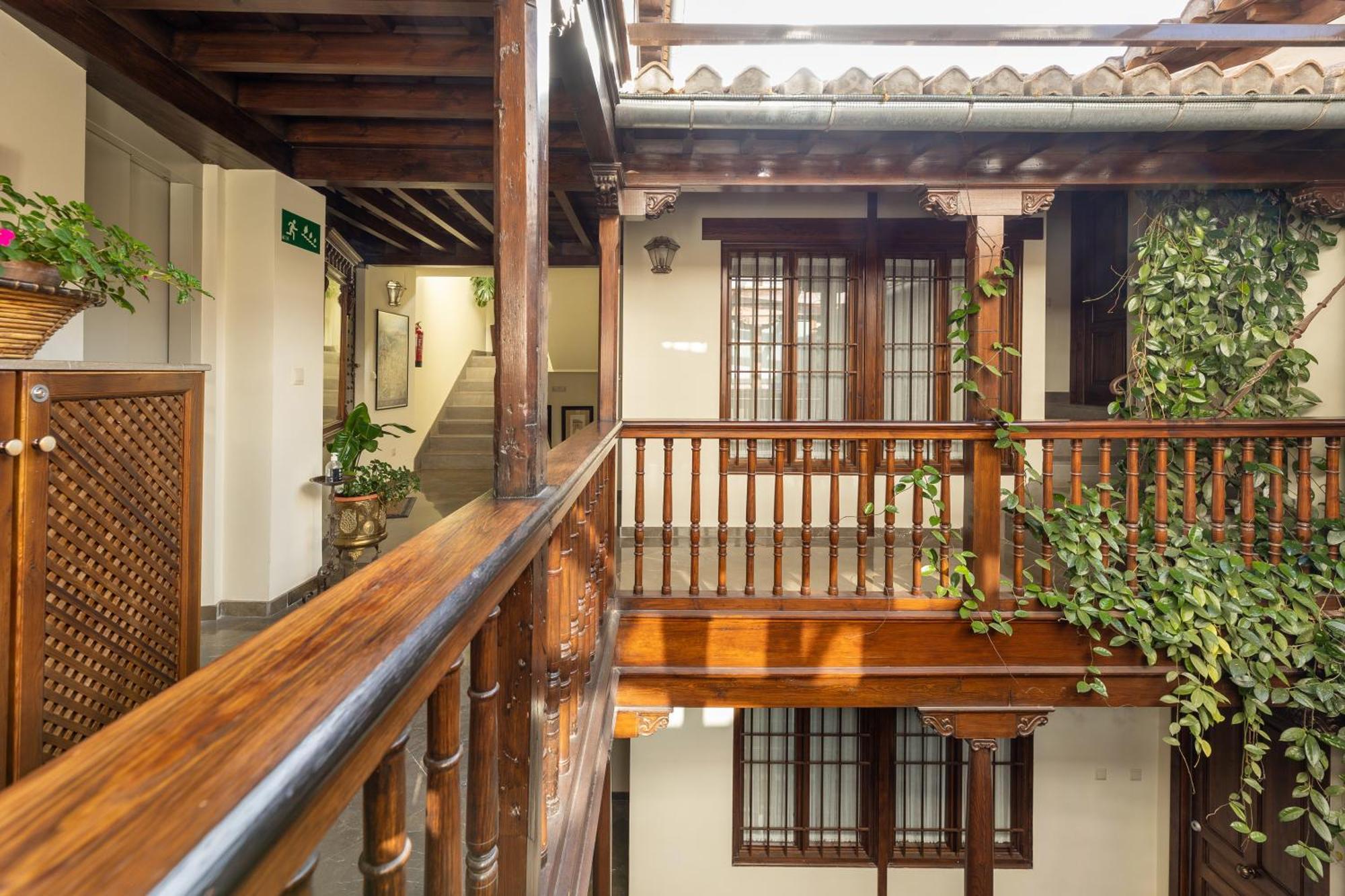 Apartamentos En Pleno Centro, Aljibe Rodrigo Del Campo 2C Гранада Екстер'єр фото