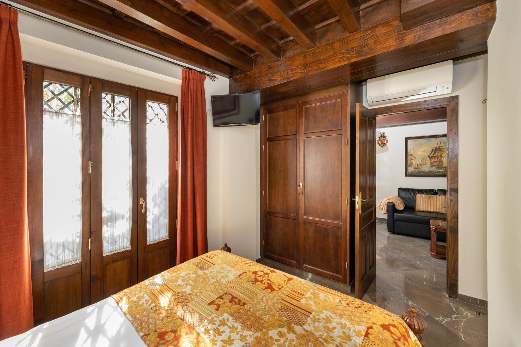 Apartamentos En Pleno Centro, Aljibe Rodrigo Del Campo 2C Гранада Екстер'єр фото